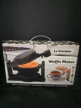 LE CUISINIER ROTATING BELGIUM WAFFLE MAKER NEW Open box Non-Stick